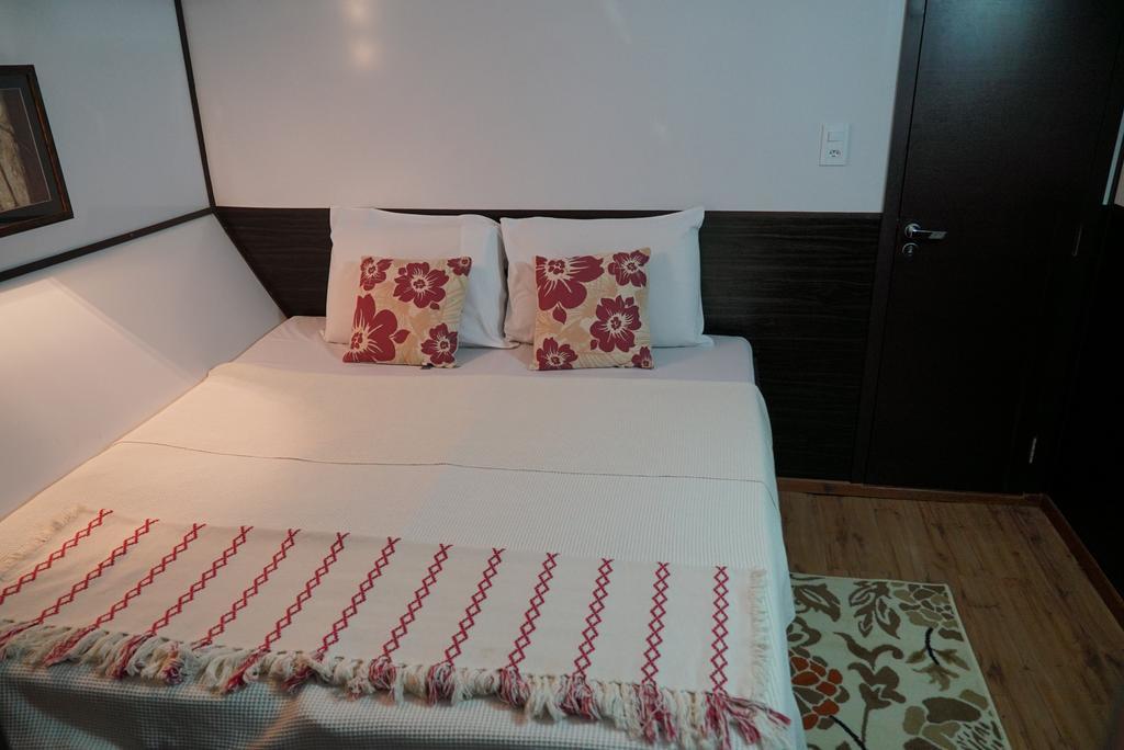Mv Desafio Hotel en barco *