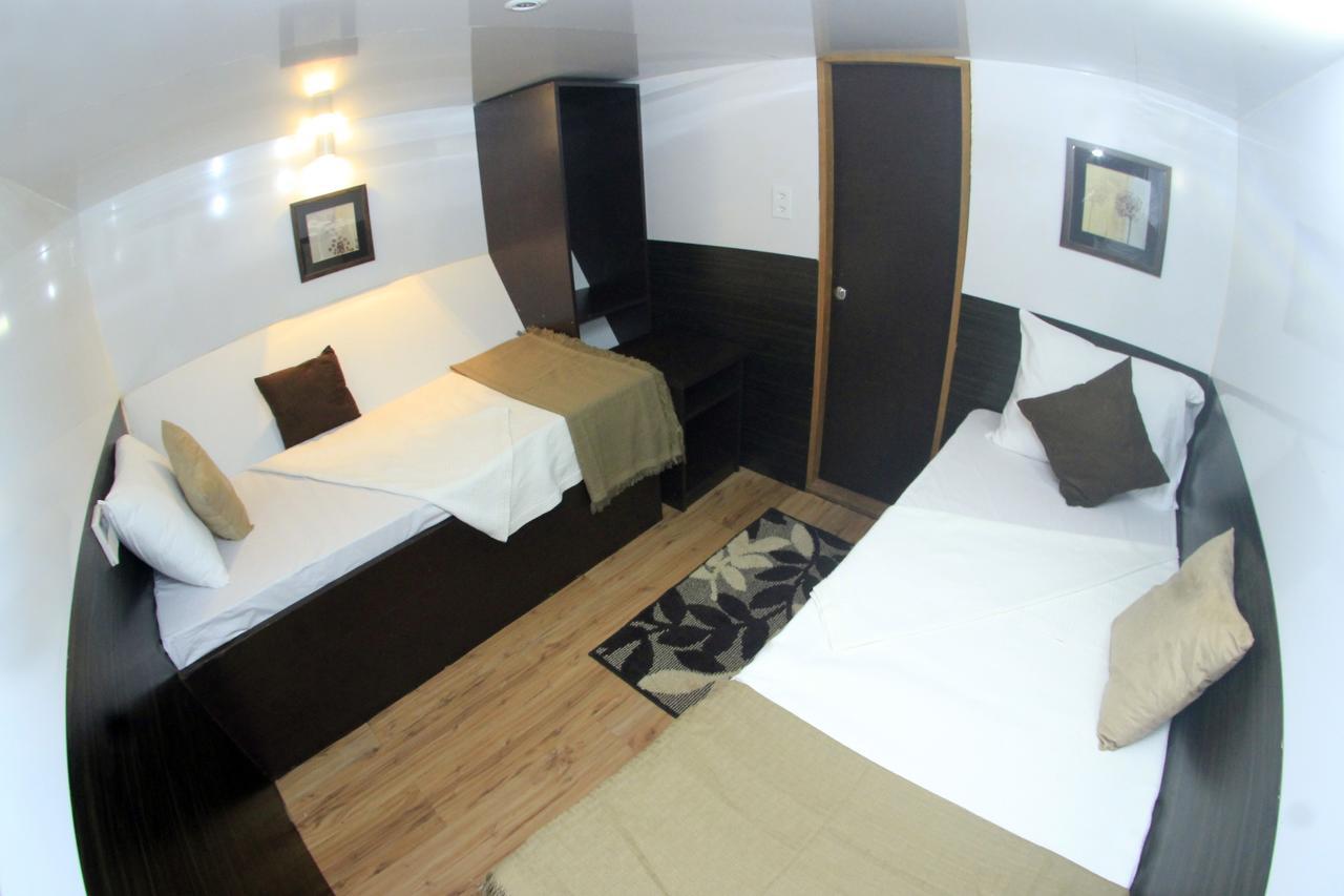 Hotel en barco Mv Desafio